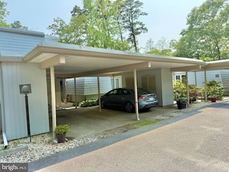 170 E Holly Ln, Little Egg Harbor Township, NJ 08087