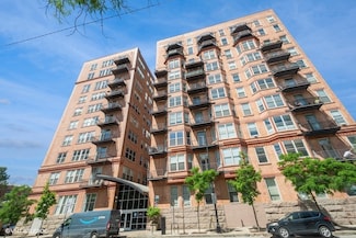 500 S Clinton St Unit 817, Chicago, IL 60607