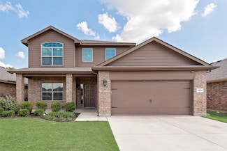 1256 Edgewater Dr, Azle, TX 76020