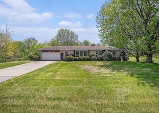 12238 Riley St, Holland, MI 49424