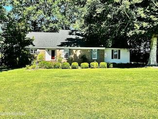 9550 N Carolina 171, Williamston, NC 27892