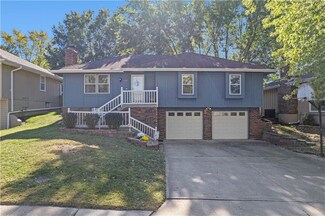 1821 SE 3rd St, Lees Summit, MO 64063