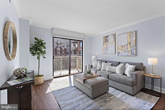 1201 N Garfield St Unit 601, Arlington, VA 22201