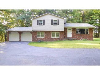 374 Clay Furnace Rd, Sharpsville, PA 16150