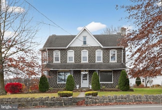 411 Swamp Pike, Schwenksville, PA 19473