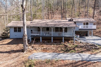 2473 Eagle Fork Rd, Hayesville, NC 28904