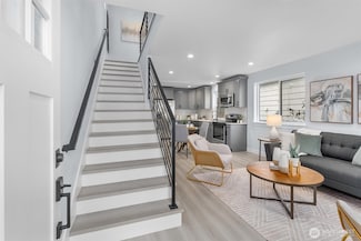 1047 S Thistle St Unit B, Seattle, WA 98108