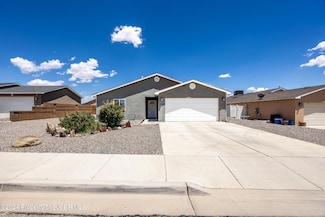 1304 W Little Rabbit Dr, Farmington, NM 87401