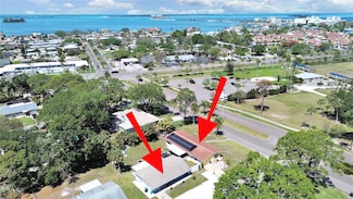 2052 Jefferson Ave, Dunedin, FL 34698