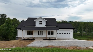167 Pine Creek Rd, Oneida, TN 37841