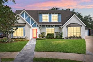 1907 Round Lake Dr, Houston, TX 77077