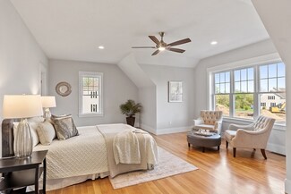 33 Bluebird Ln, Groton, MA 01450