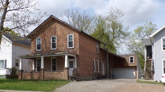 88 N West St, Hillsdale, MI 49242