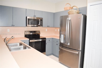9123 SW 152nd Path, Miami, FL 33196