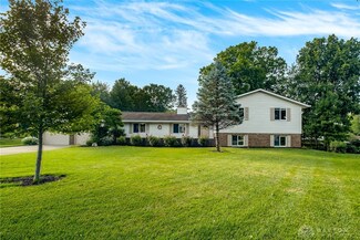3911 Felice Ct, Beavercreek, OH 45432