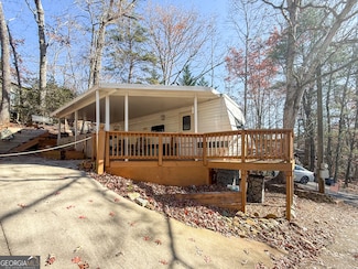 127 Rocky Ln, Cleveland, GA 30528