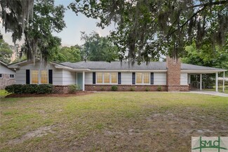 1449 Queensbury St, Savannah, GA 31406