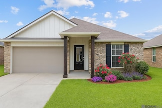 28445 Evangeline Ln, Albany, LA 70711