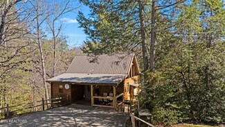 1709 Quail Hollow Way, Sevierville, TN 37876