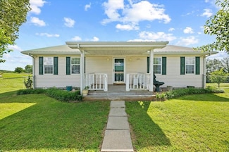 325 Lafayette Ct, Moss, TN 38575