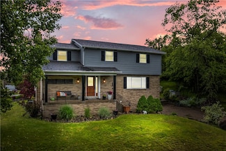 200 Sunrise Dr, Irwin, PA 15642