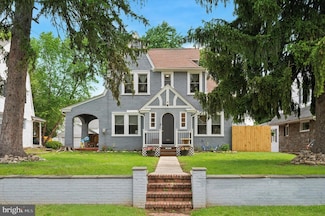 821 Wilde Ave, Drexel Hill, PA 19026