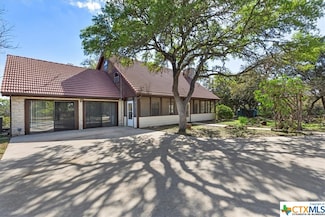 111 Circle Dr, Wimberley, TX 78676