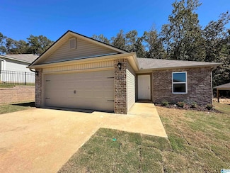 170 Tiffany Ln, Lincoln, AL 35096