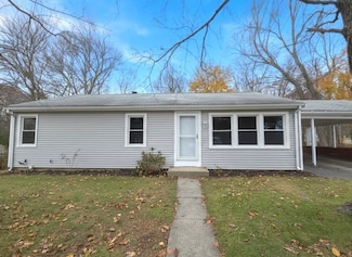 90 Pleasant St, Bellingham, MA 02019