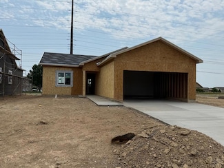 5212 Gannet Ln, Pueblo, CO 81008