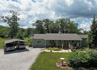 7015 W 700 N, Winamac, IN 46996