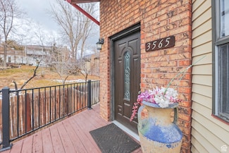 3565 E Summer Estates Cir, Salt Lake City, UT 84121