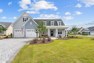 3346 Shell Isle Dr, Southport, NC 28461