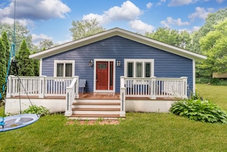 54 Willow Springs Ln, Plano, IL 60545