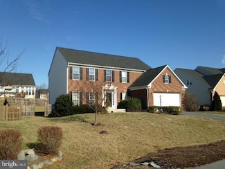 72 Maddex Farm Dr, Shepherdstown, WV 25443