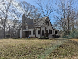 2601 Semmes St, Atlanta, GA 30344