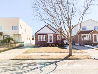 145-70 8th Ave, Flushing, NY 11357