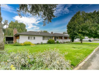 1403 SW 41st St, Pendleton, OR 97801