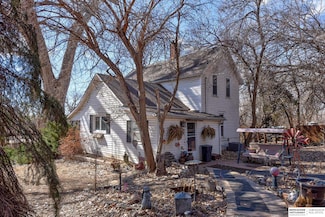 12501 Old Giles Rd, La Vista, NE 68128