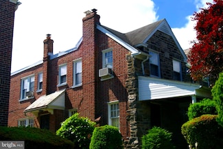 318 E Gorgas Ln, Philadelphia, PA 19119