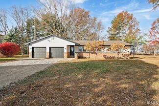 11854 U S 35, Galveston, IN 46932