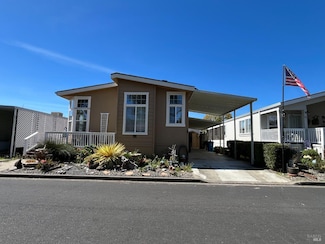 54 Norfolk Dr, Santa Rosa, CA 95401