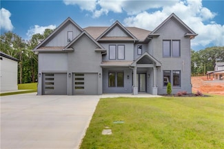 37 Deer Canyon Dr, Auburn, GA 30011