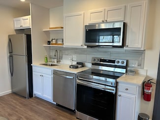 64 Salem St Unit 1, Medford, MA 02155