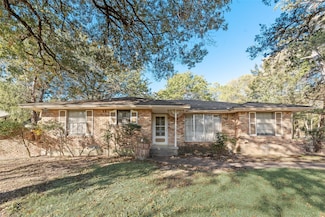 907 Bow Creek Dr, Duncanville, TX 75116