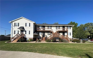 1406 SW Jefferson St, Lees Summit, MO 64081