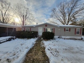 30 Ponderosa Park, Charlestown, NH 03603