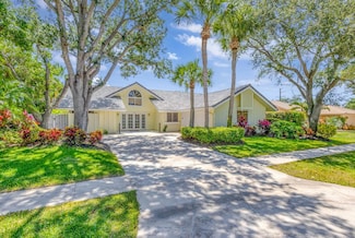 120 Bayberry Cir, Jupiter, FL 33458