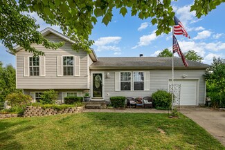 2800 Cappel Ct, Hebron, KY 41048