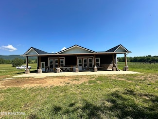 522 Lavender View Ln, Speedwell, TN 37870